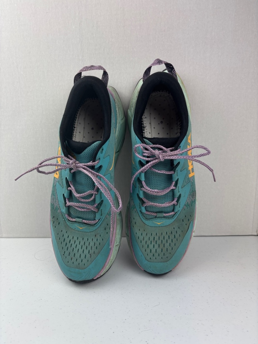 Women’s Teal Athletic Sneakers with Purple Laces HOKA 11b